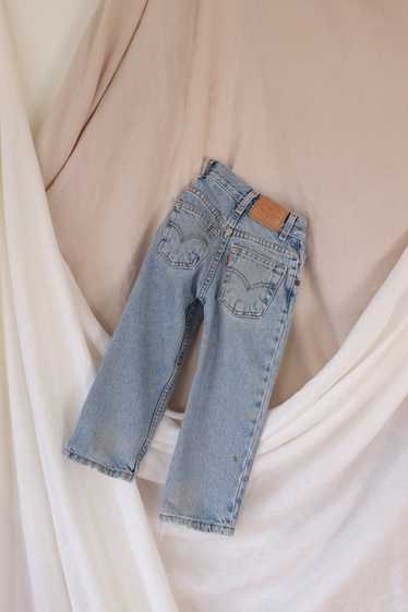1990s Kids “Slim 4” 550 Light Wash Jeans