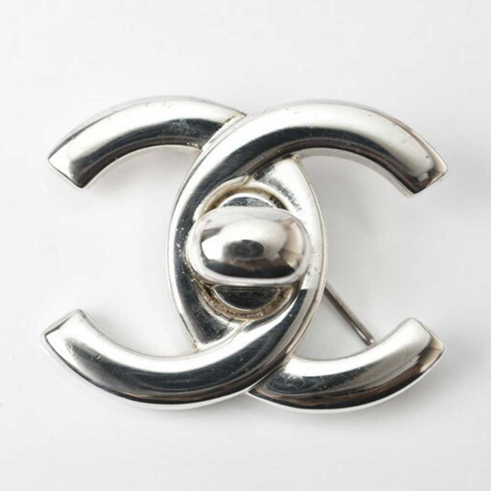 CHANEL brooch pin here mark turn lock motif silver - image 1