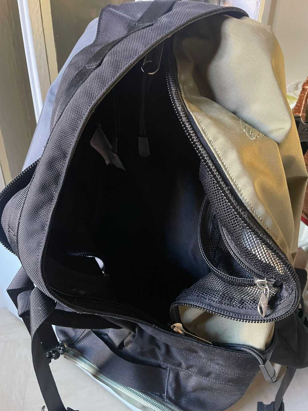 Arc'Teryx Arcteryx x Beams Sebring 25L Backpack - image 6