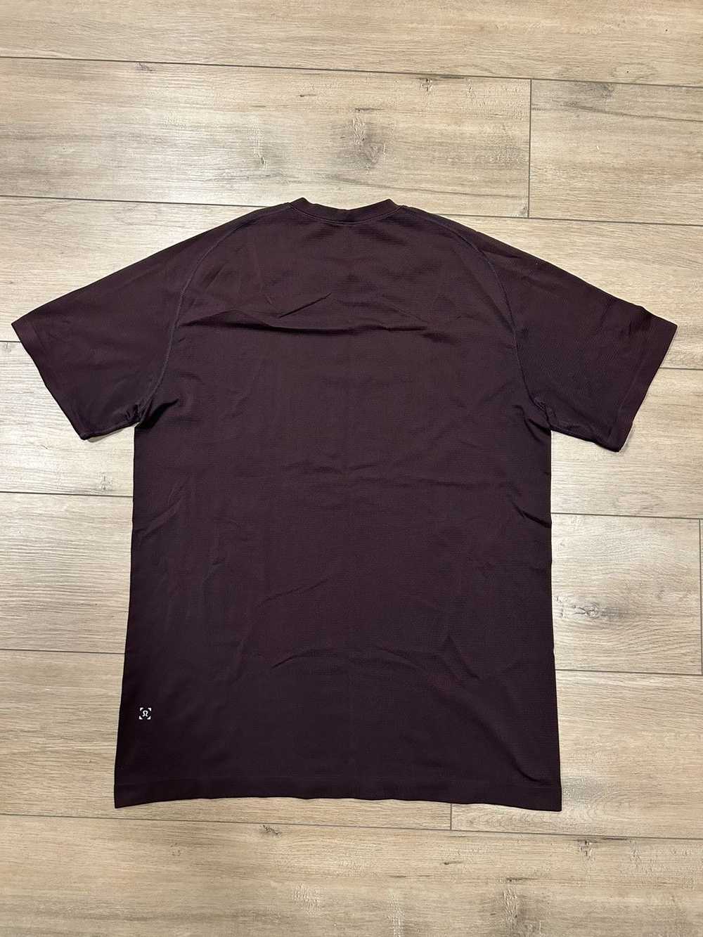 Lululemon Metal vent tee - L -Burgundy - image 2