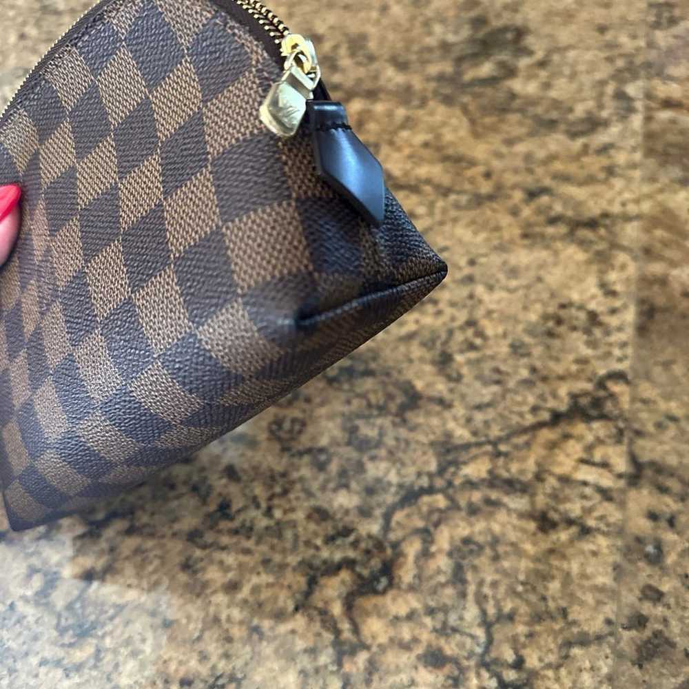 Louis Vuitton Cosmetic Pouch in Damier Ebene Print - image 11