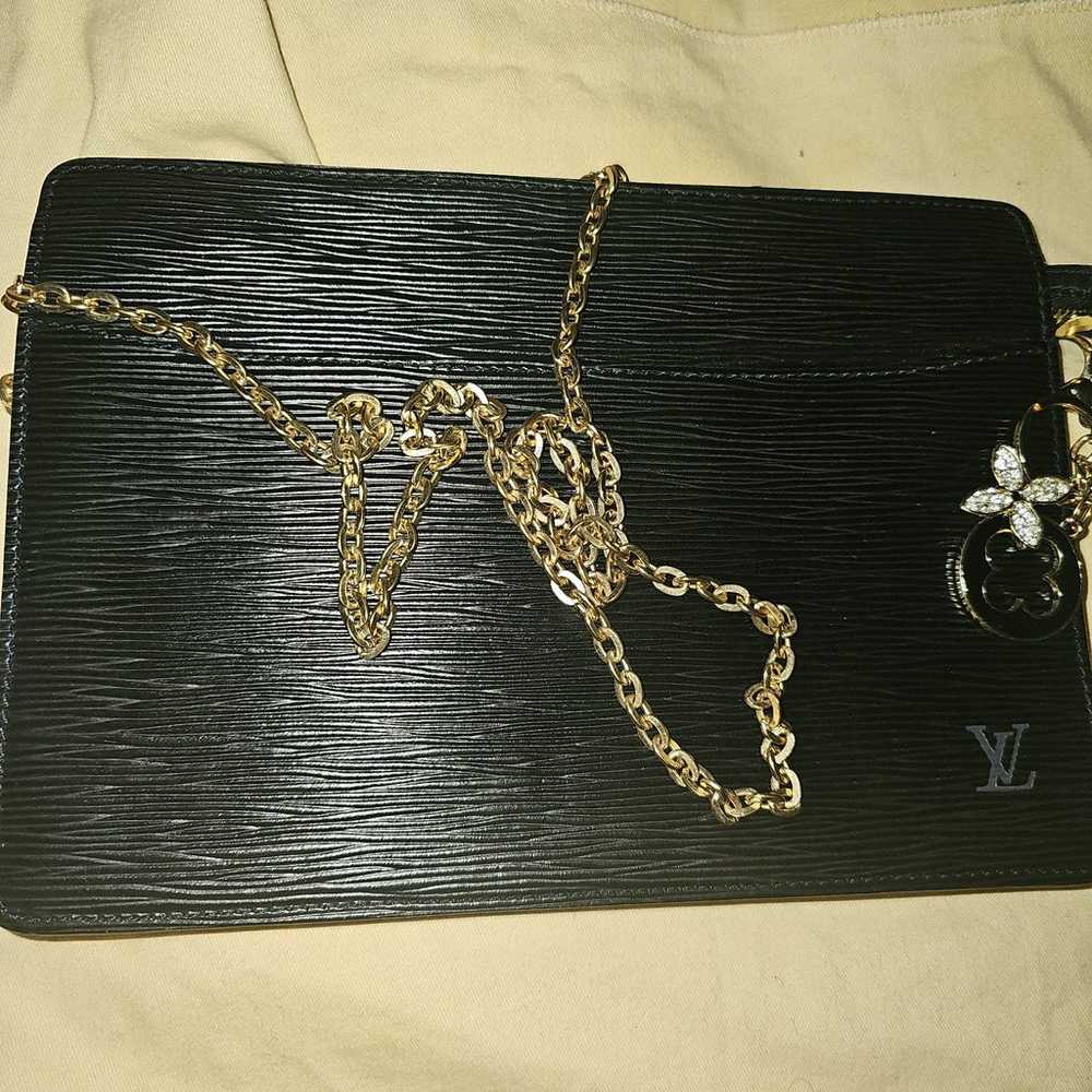 Louis Vuitton Black Epi, Leather Crossbody Bag - image 6