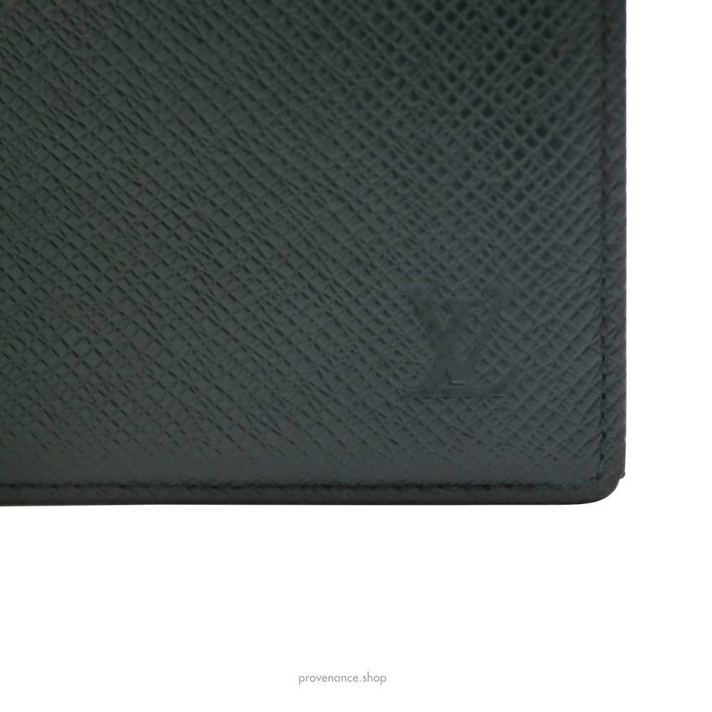Louis Vuitton 🔴 ID Bifold Wallet - Epicea Green … - image 6