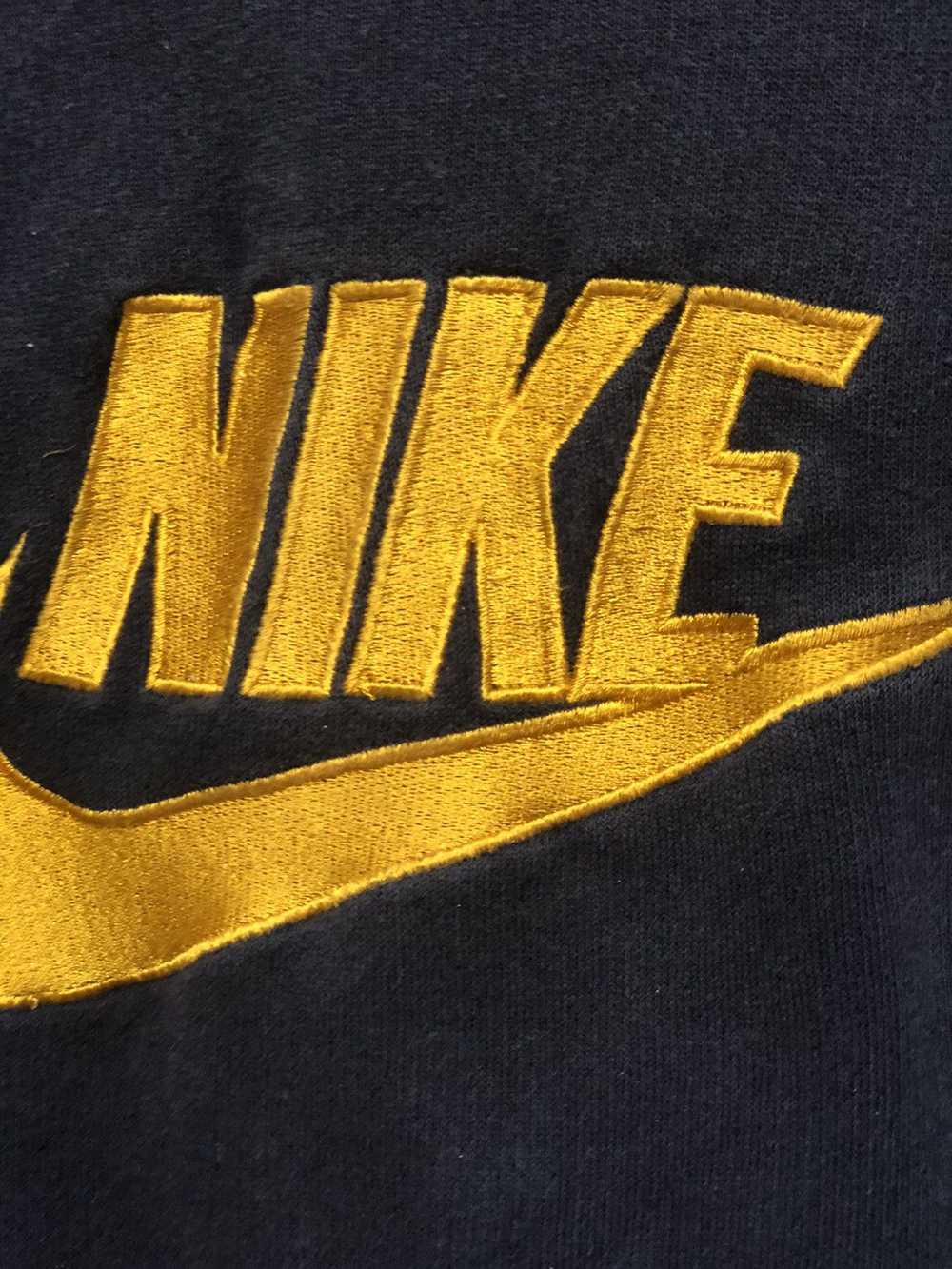 Nike × Streetwear × Vintage Nike 2000 embroidered… - image 2