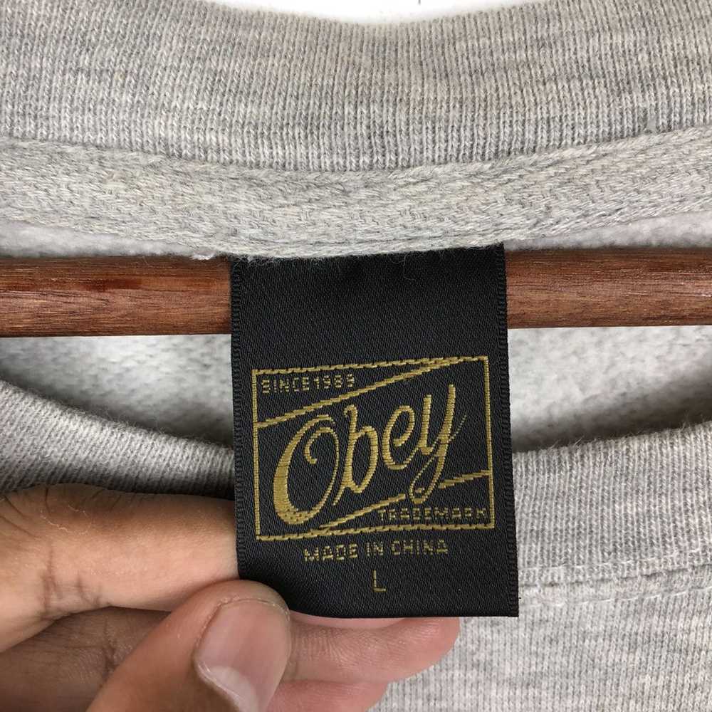 Obey × Vintage Obey Sweatshirt Crewneck Printed. - image 6