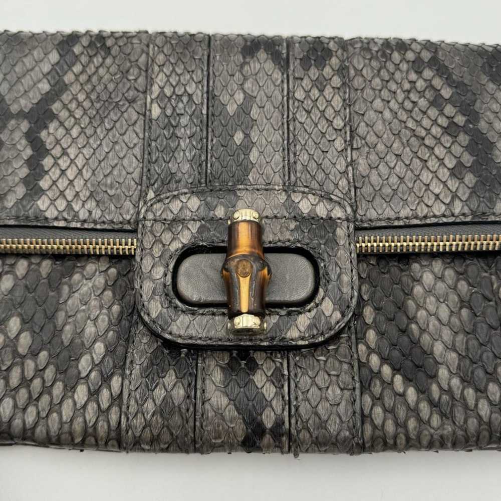 Gucci Bamboo python clutch bag - image 3