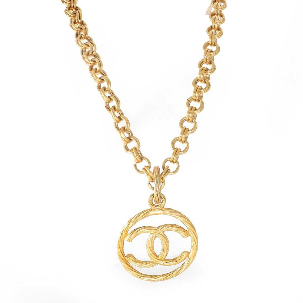 Chanel Chanel 1993 Encircled CC Necklace in Gold … - image 1