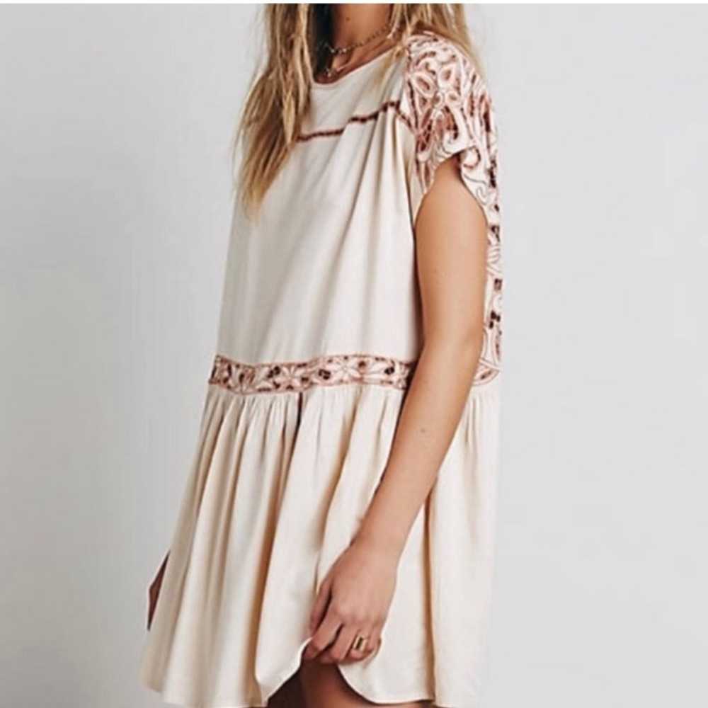 Free people ayu low back embroidered dress - image 2