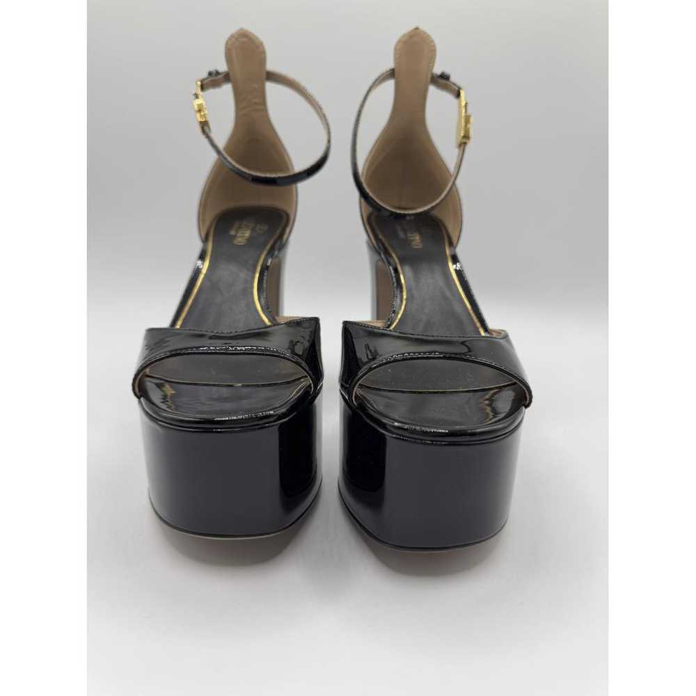 Valentino Garavani Patent leather sandal - image 10