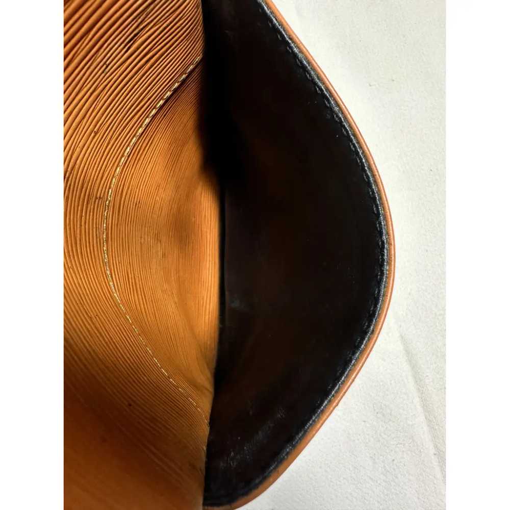 Louis Vuitton Danube leather crossbody bag - image 10