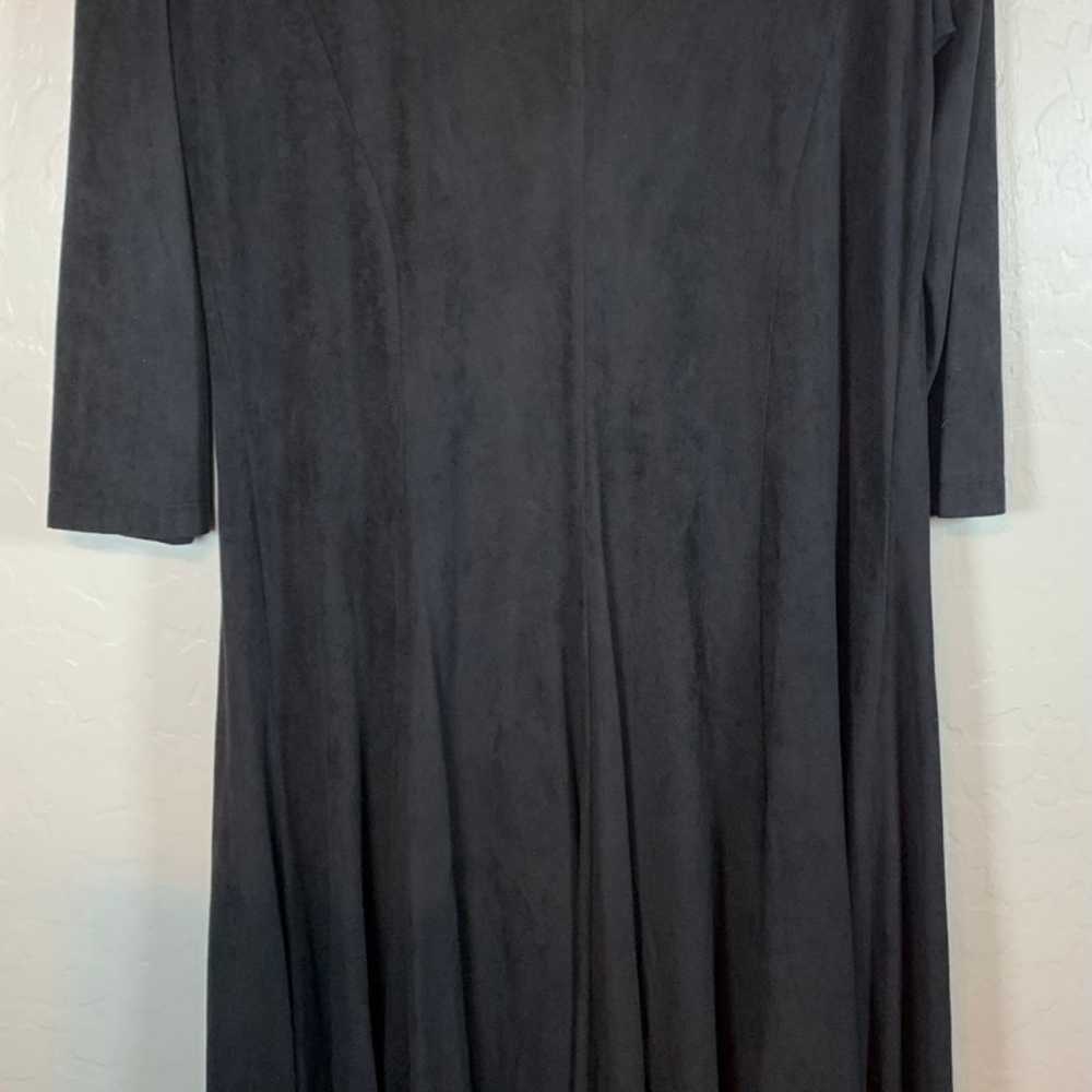 PYRAMID Collection Black Snap Front Dress Long Sz… - image 4