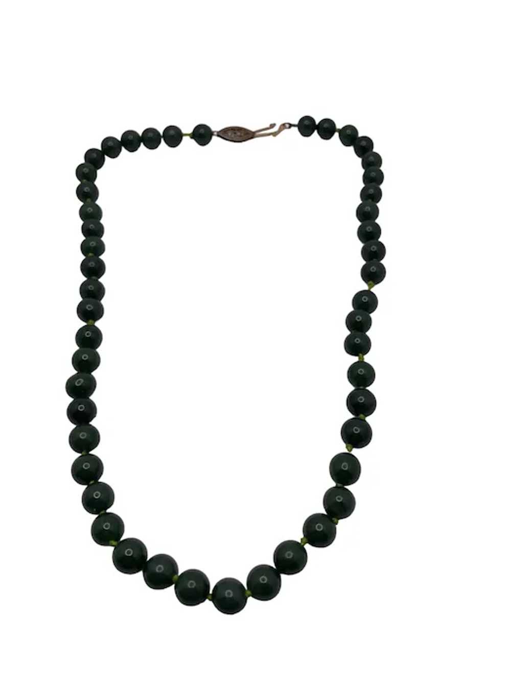 Vintage Chinese Dark Green Jade Bead Necklace - image 2