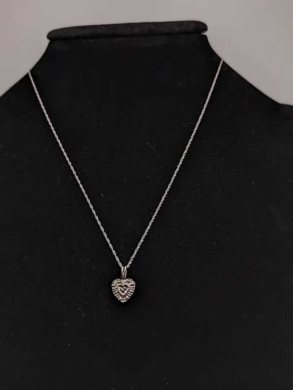 14K Vintage White Gold Diamond Heart Pendant w/Go… - image 2