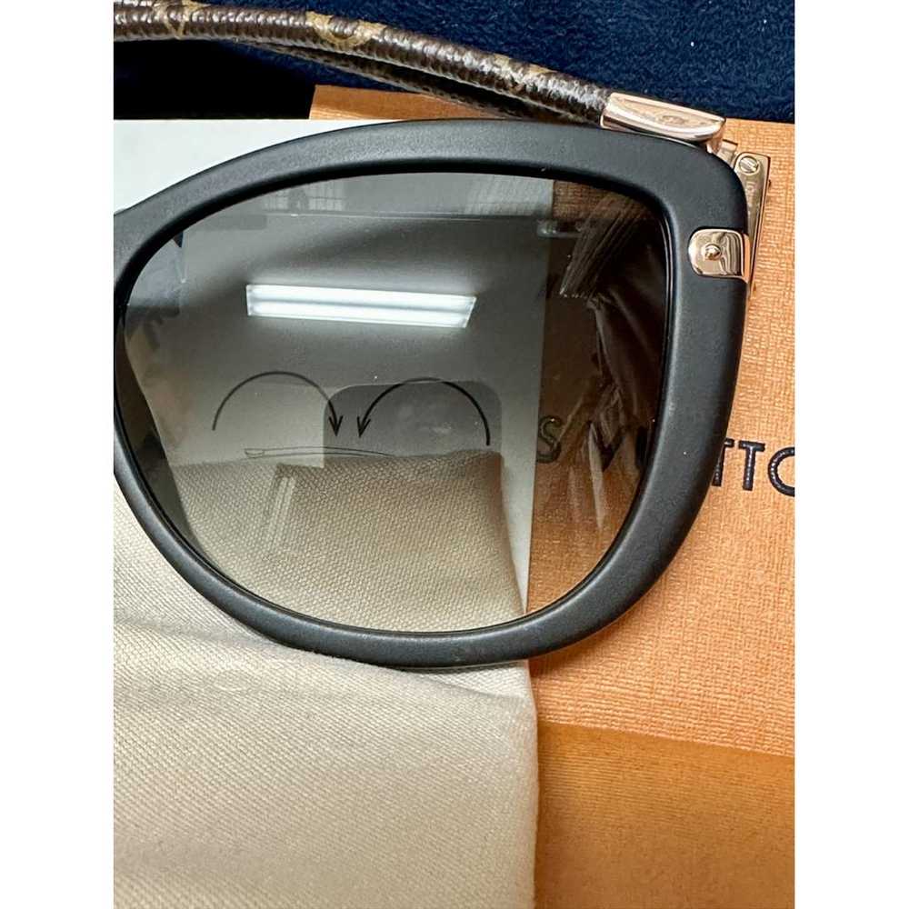 Louis Vuitton Sunglasses - image 4