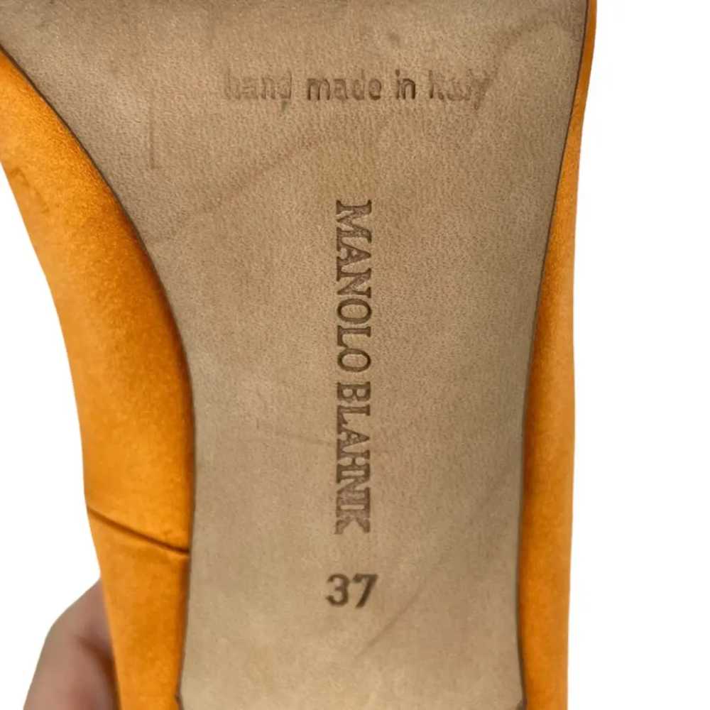 Manolo Blahnik Hangisi cloth heels - image 10