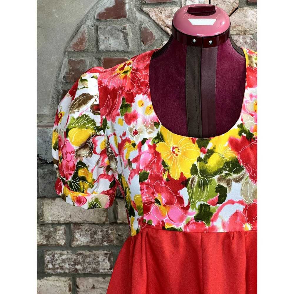 maxi Dress empire waist puff sleeve floral red ye… - image 9