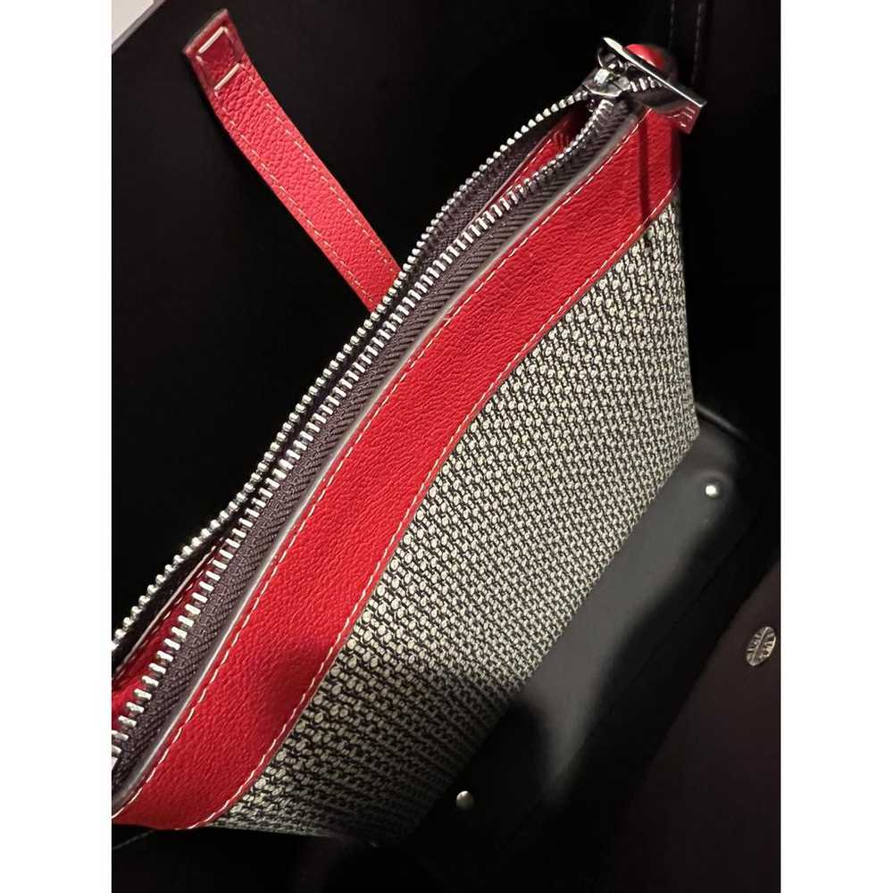 Carolina Herrera Leather handbag - image 10