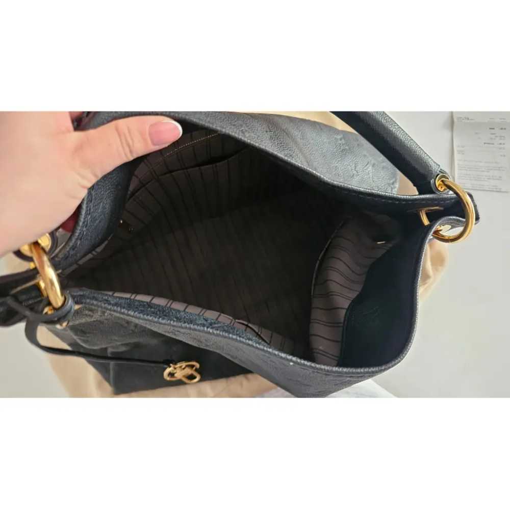 Louis Vuitton Carmel leather handbag - image 10