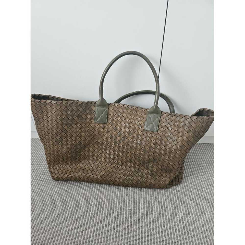 Bottega Veneta Cabat leather tote - image 5