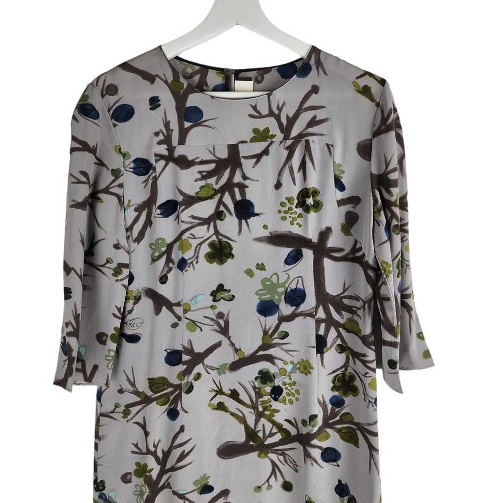 Marni 3/4 Sleeve Floral Gray Silk Shift Dress Kne… - image 2