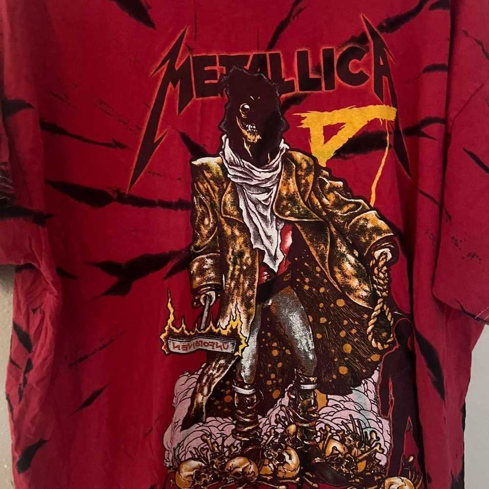 Men's Metallica Graphic band T-shirt - image 2