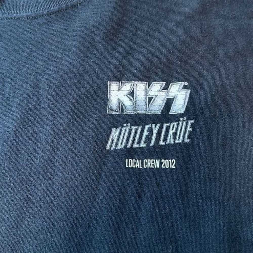 Kiss Motley Crue 2012 Tour Band Tee Local Crew XL - image 4