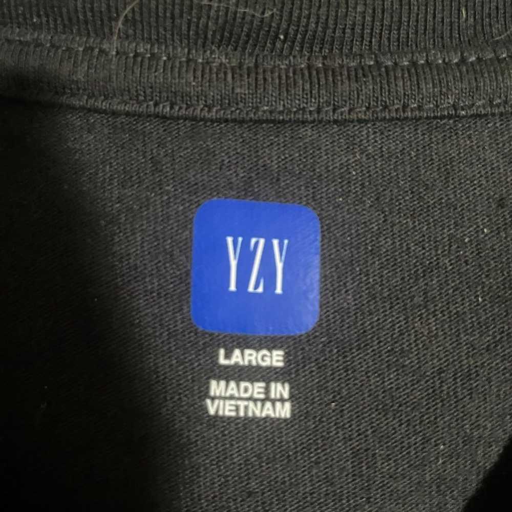yzy gap unreleased shirt - image 2