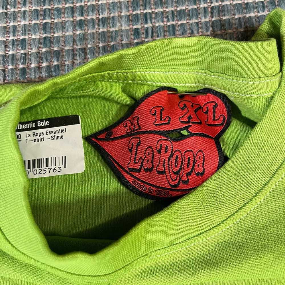 La Ropa Essentials Slime Green Kiss Lips T shirt … - image 5