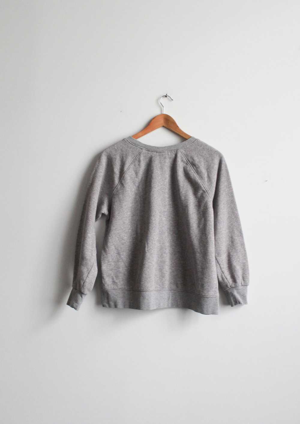 atheltic gray sweatshirt - image 2