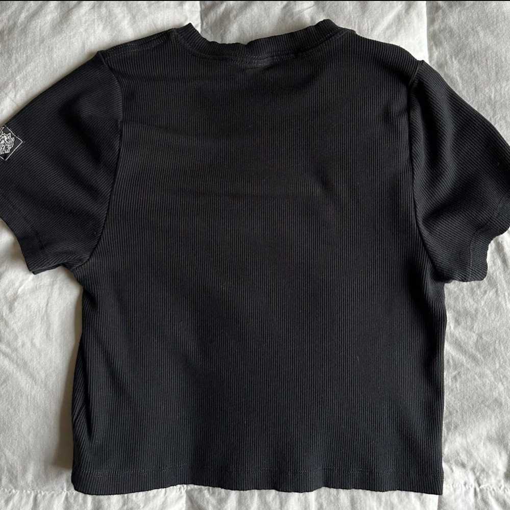 Darc Sport “Wolves” Cropped Shirt size medium - image 3