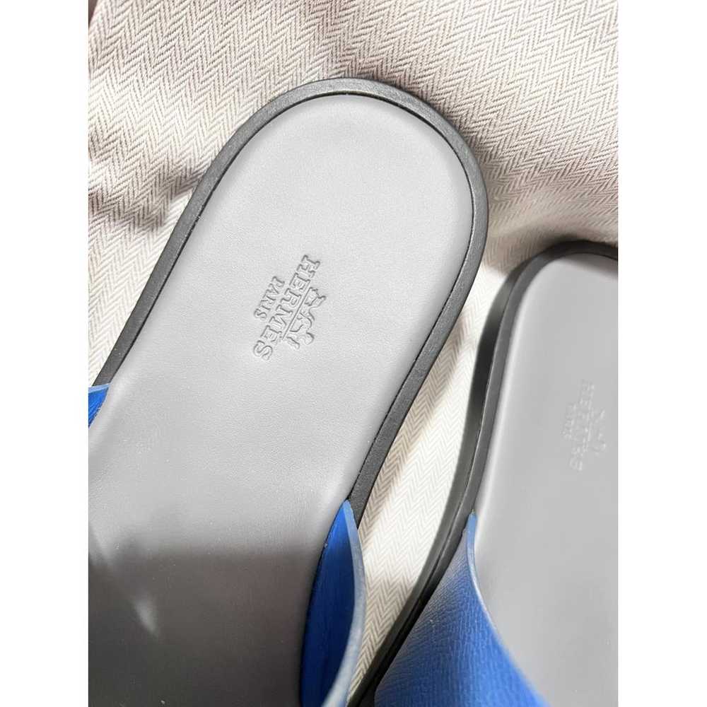 Hermès Izmir leather sandals - image 2