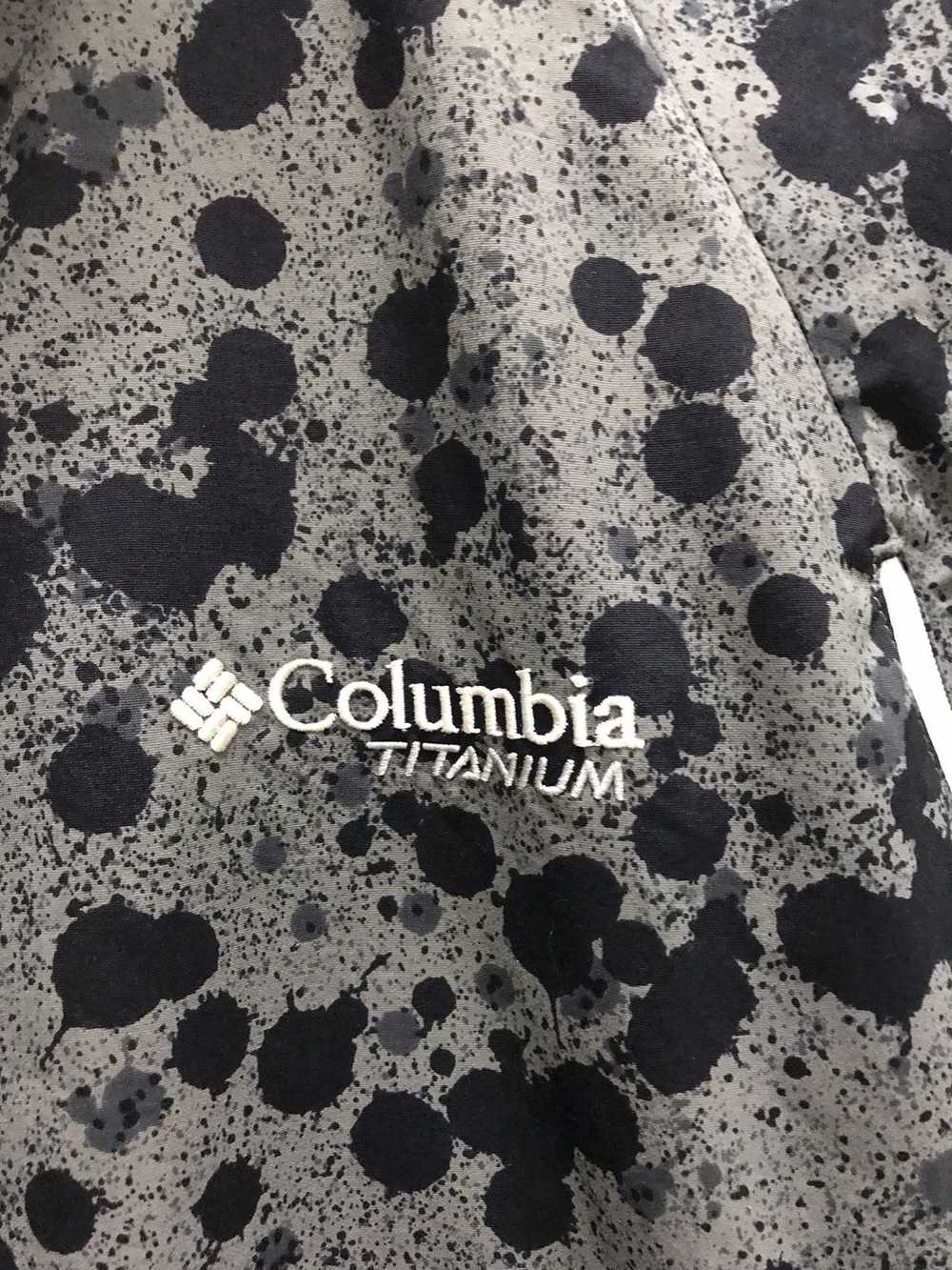 Columbia × Recon (Futura 2000 & Stash) × Streetwe… - image 5