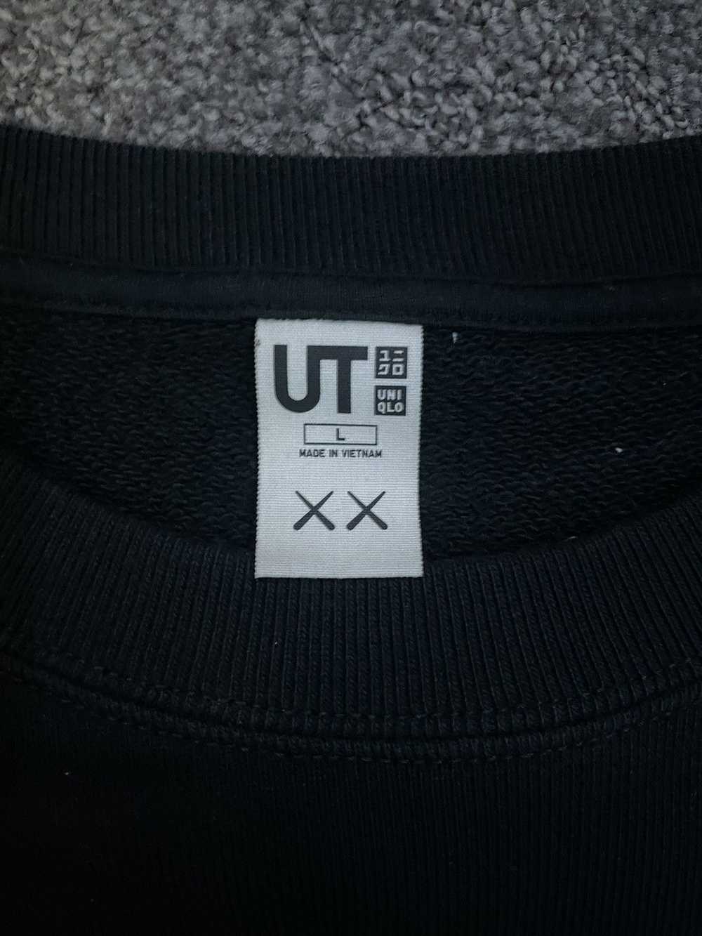 Kaws × Uniqlo Uniqlo Kaws Sweatshirt - image 3