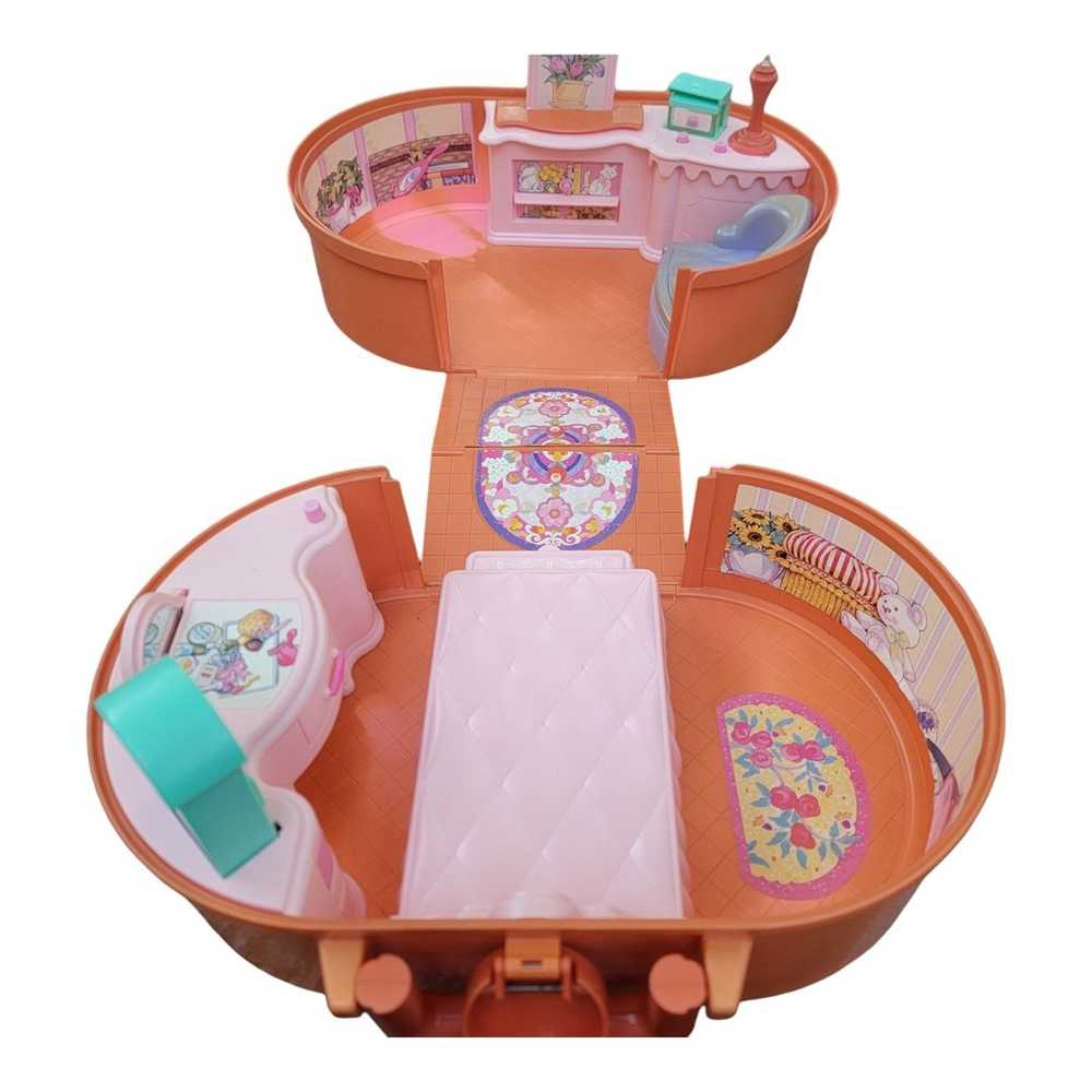 Vintage 90s Barbie Caboodle Pop Up Playhouse - image 5