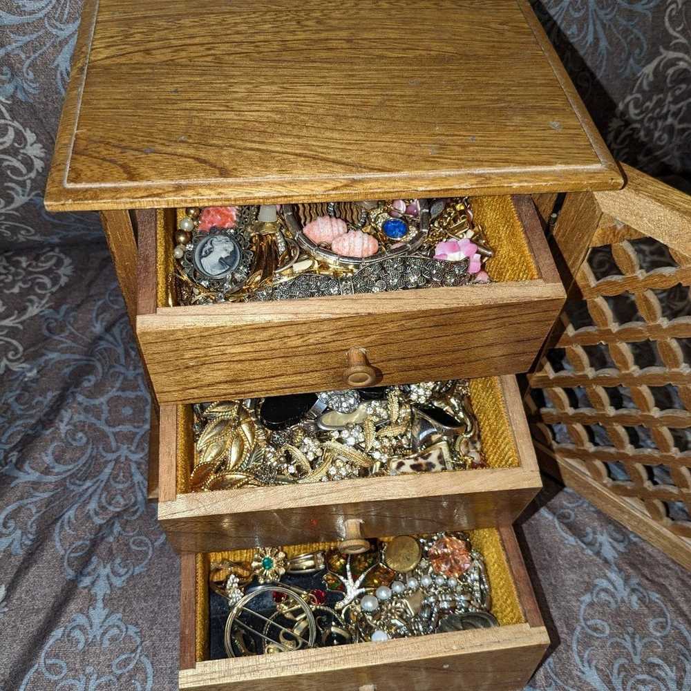 Music box full of jewelry - image 1