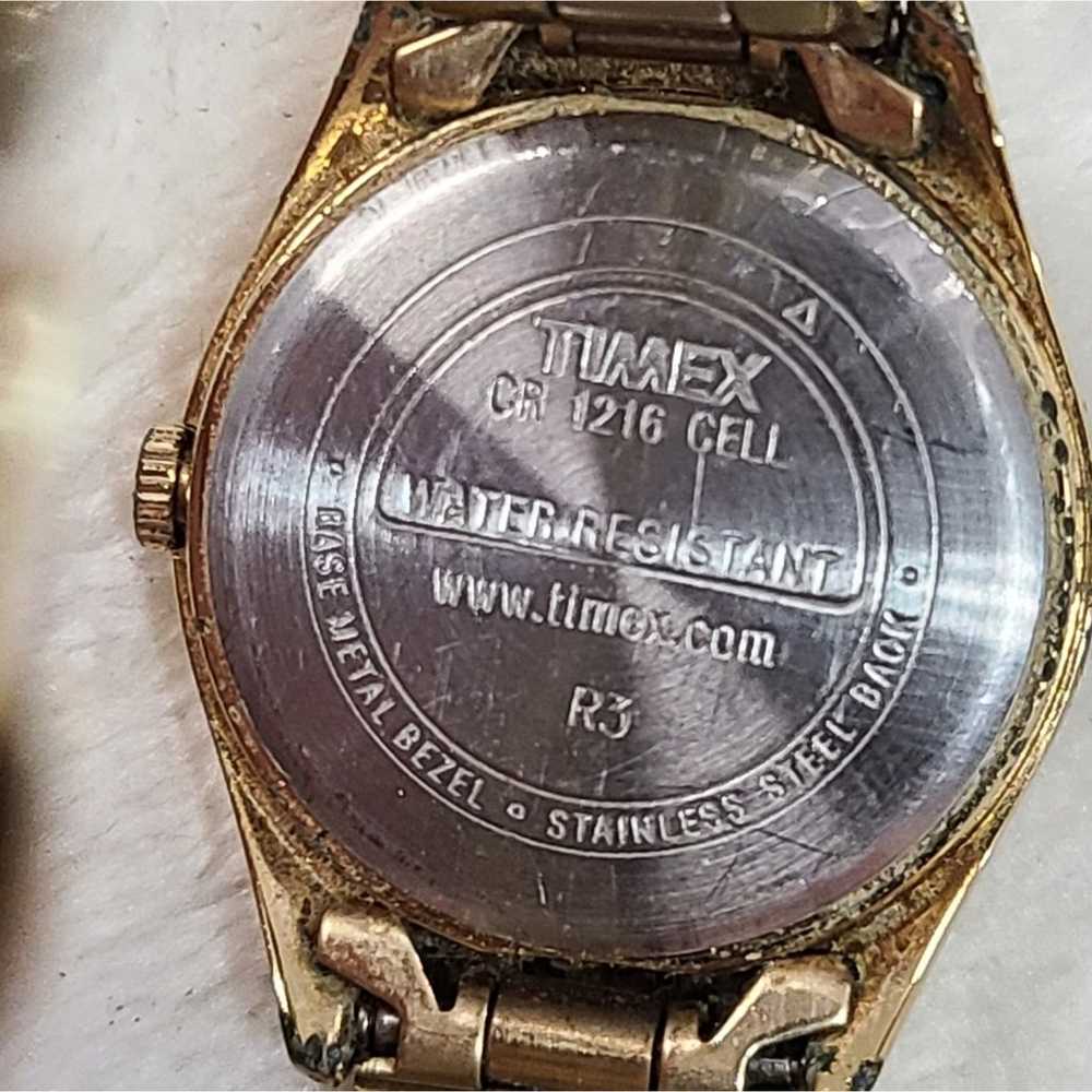 Vintage Timex Indiglo Women's Gold Tone Watch - image 3