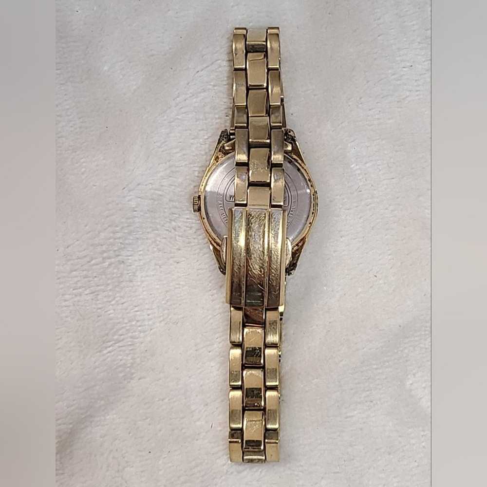 Vintage Timex Indiglo Women's Gold Tone Watch - image 6