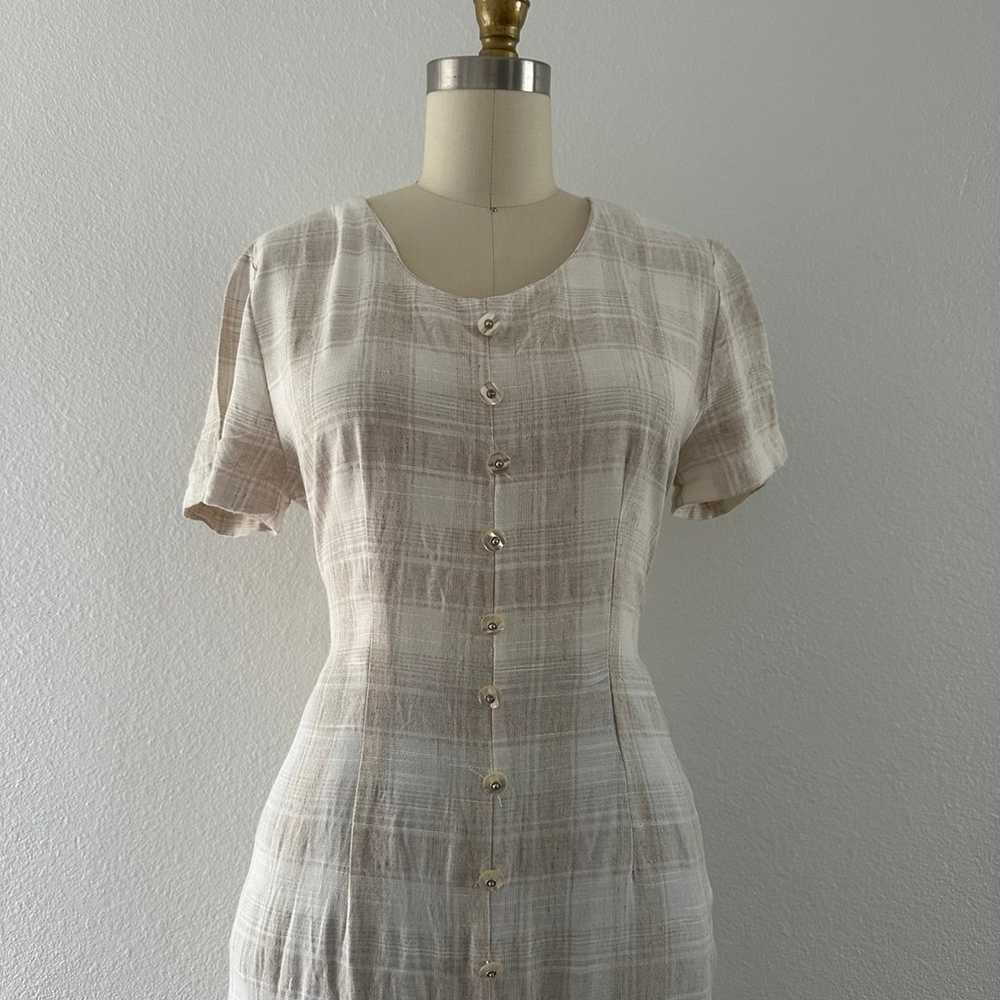 Vintage beige and white plaid pattern dress. - image 2