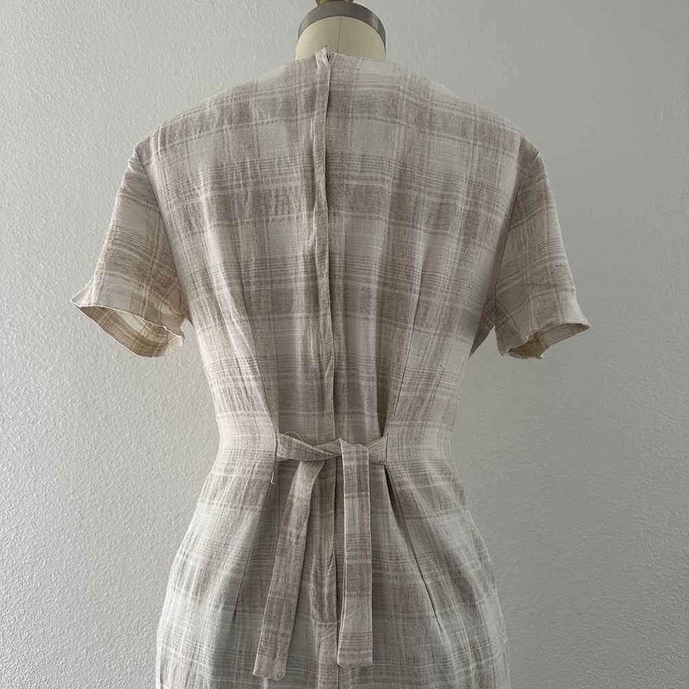 Vintage beige and white plaid pattern dress. - image 3