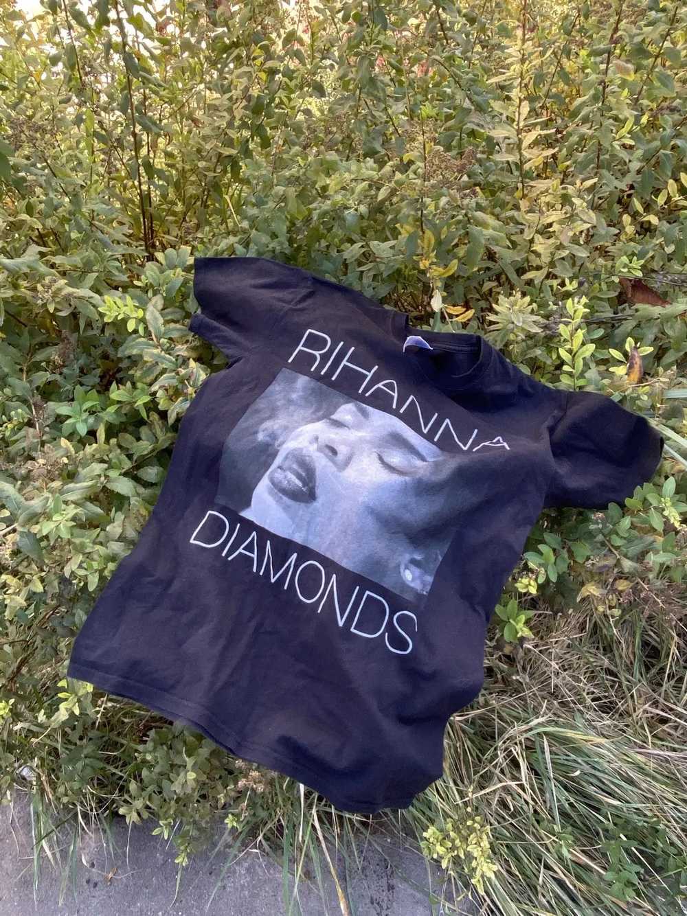 Band Tees × Rihanna × Streetwear Rihanna DIAMONDS… - image 1