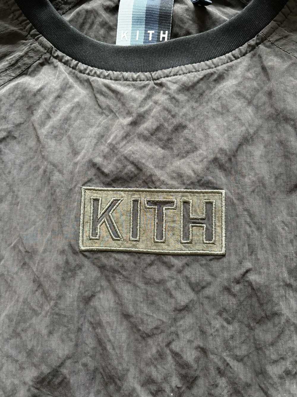 Kith Kith L/S Crinkle Nylon Johnson Crewneck Size… - image 3