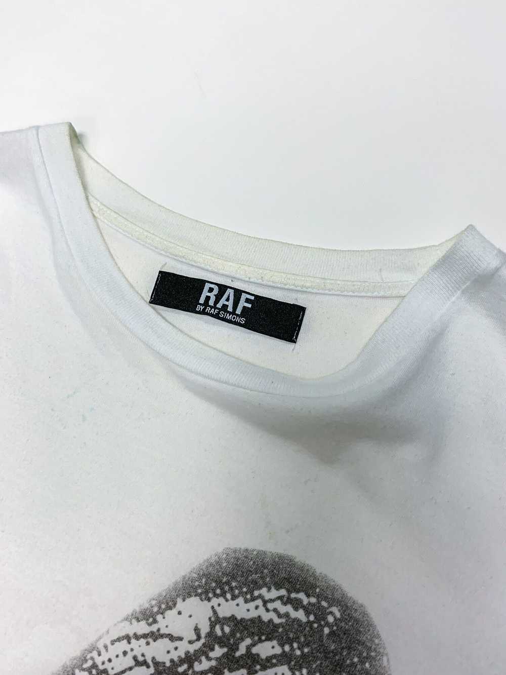 Raf by Raf Simons Cutoff Print T-Shirt "Yesterday" - image 4