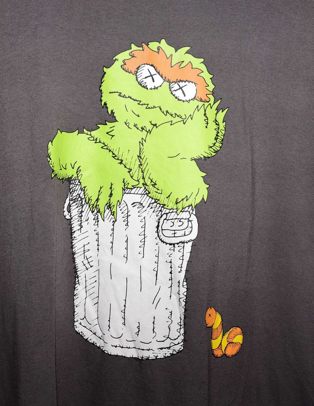 Kaws Kaws Uniqlo Seasame Street Oscar The Grouch … - image 3