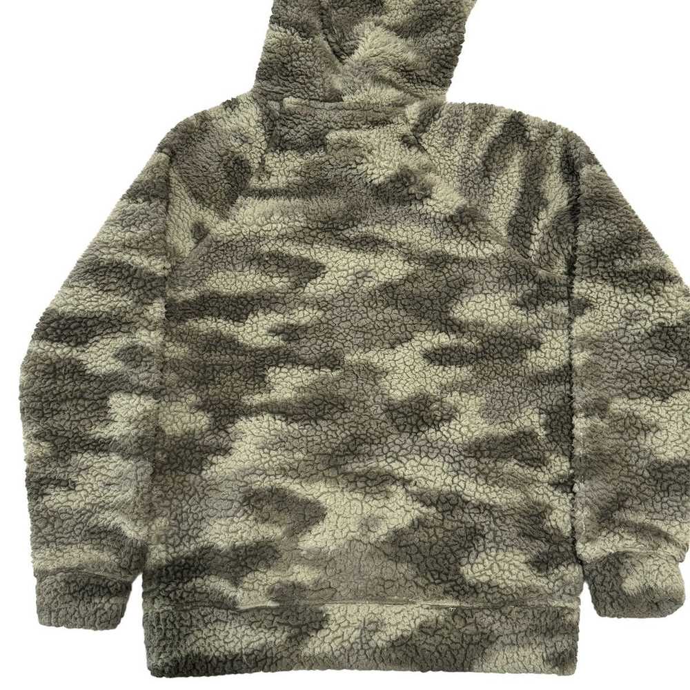 Streetwear Camo Fleece Hoodie - image 3