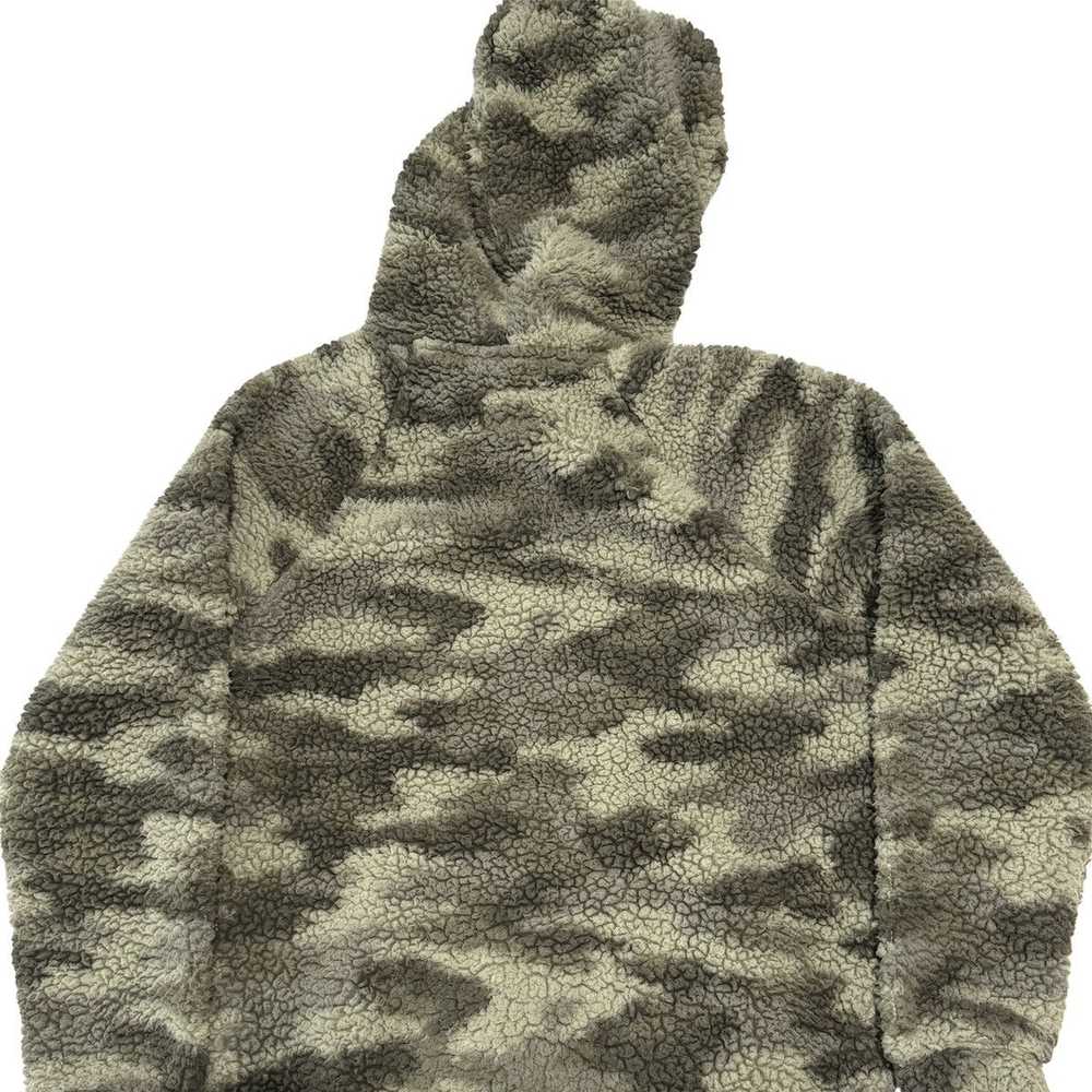 Streetwear Camo Fleece Hoodie - image 4