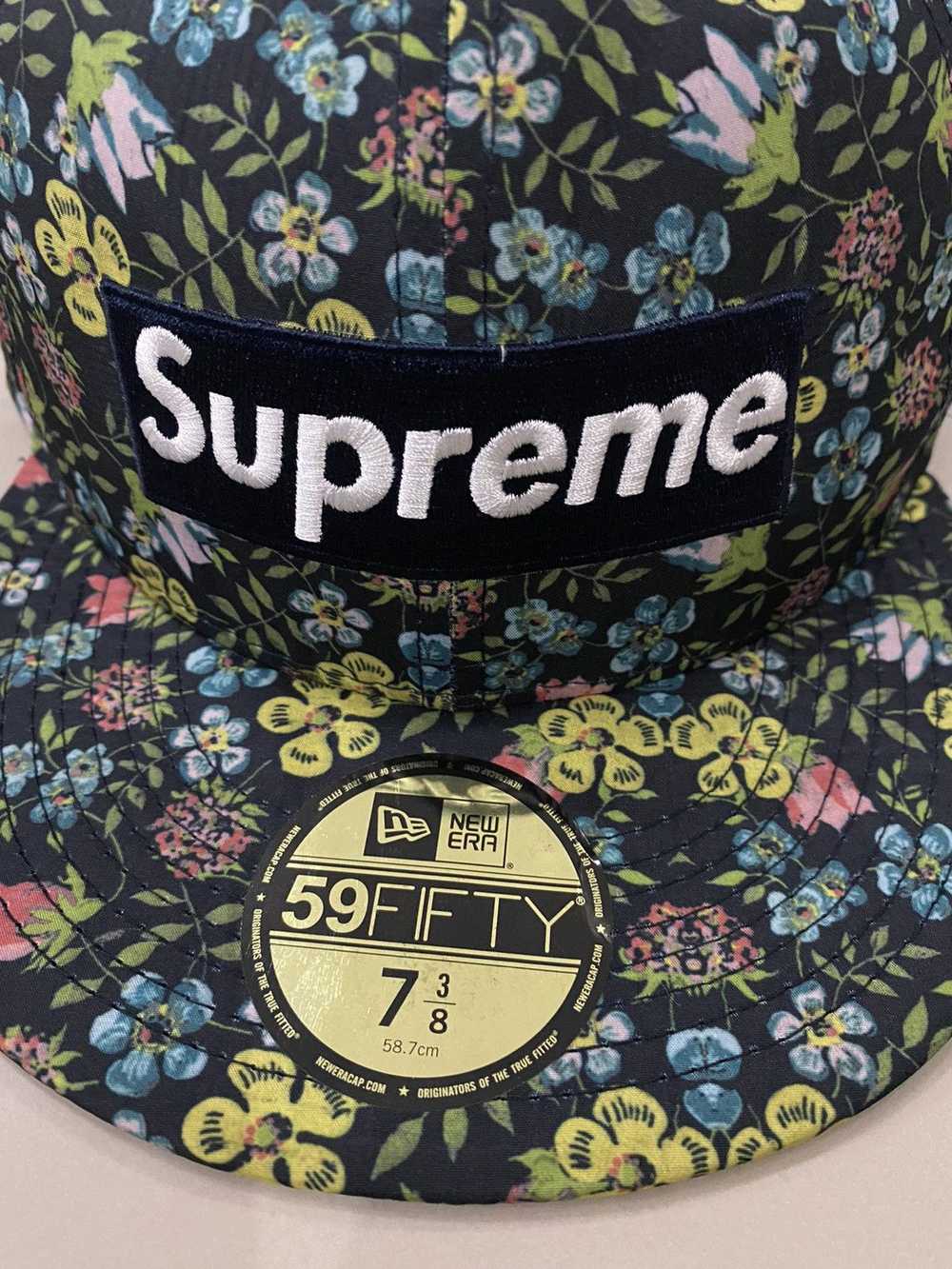 Supreme Supreme x new era x liberty fabric - image 2