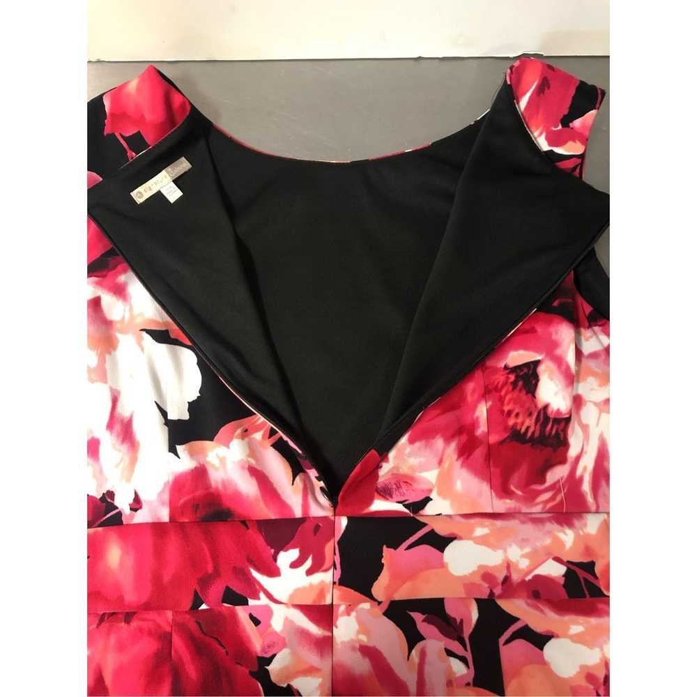 Other Signature Sabrina Women’s Pink and Black Fl… - image 5