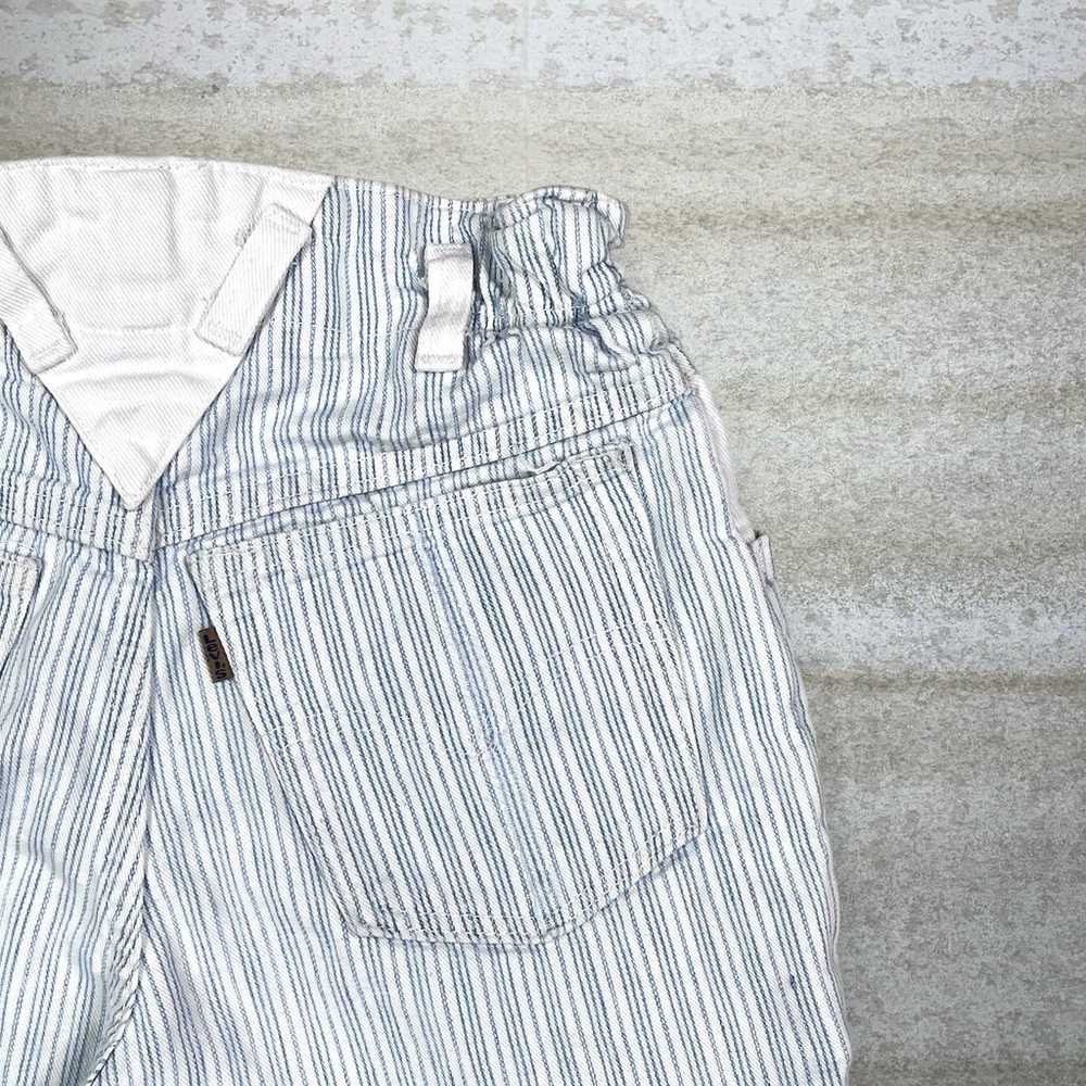 True Vintage Pinstripe Levis Jeans Blue White Rel… - image 3