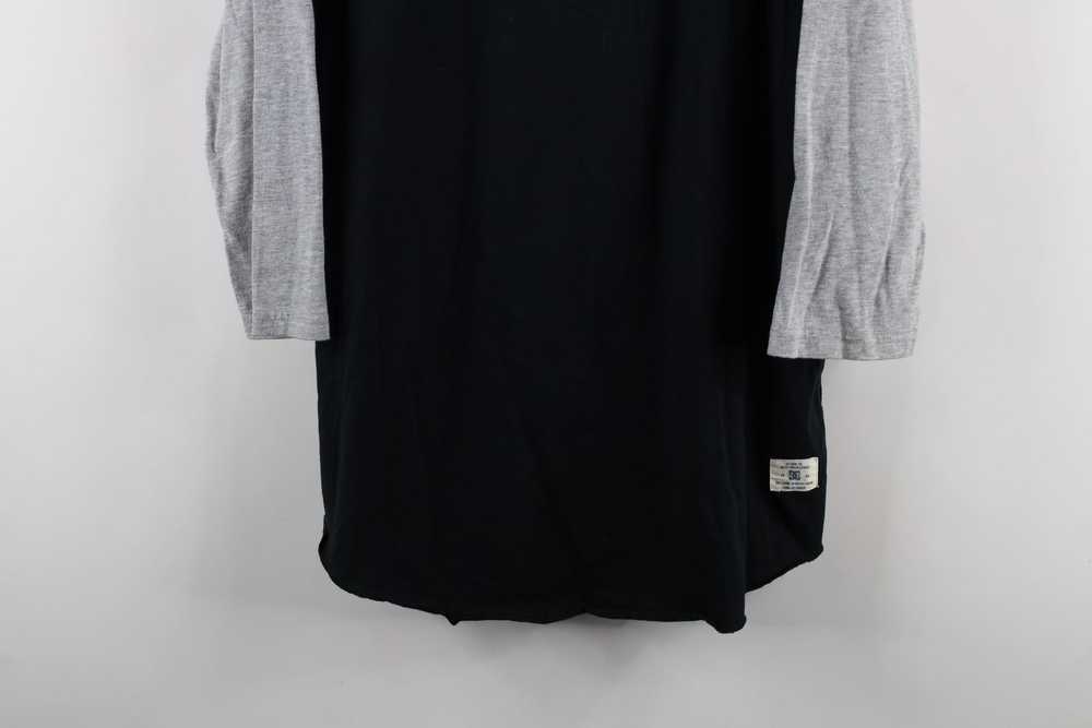 Vintage Vintage DC Shoes Skateboarding 3/4 Sleeve… - image 3