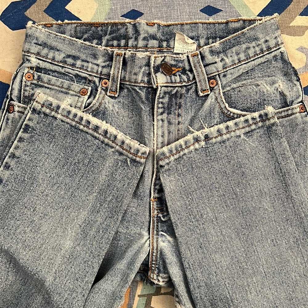 Levi's Vintage 90s Levi’s 550 jeans - worn in fad… - image 10